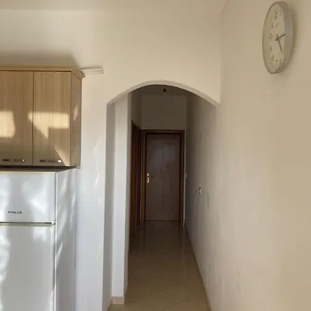 Pams Apartment *